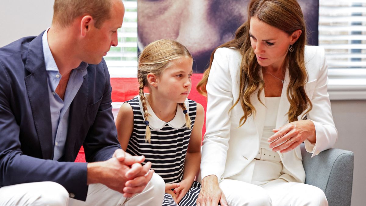 ¡Insólito! Kate Middleton aparece en público sin su anillo de compromiso 
