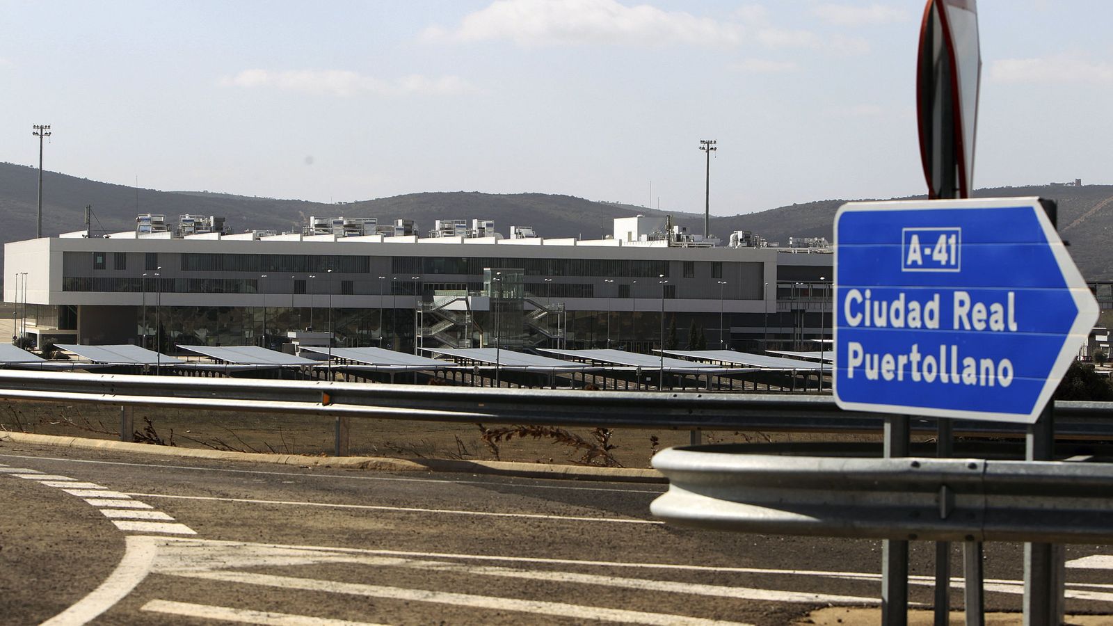 Foto: Imagen del aeropuerto de Ciudad Real. (EFE)