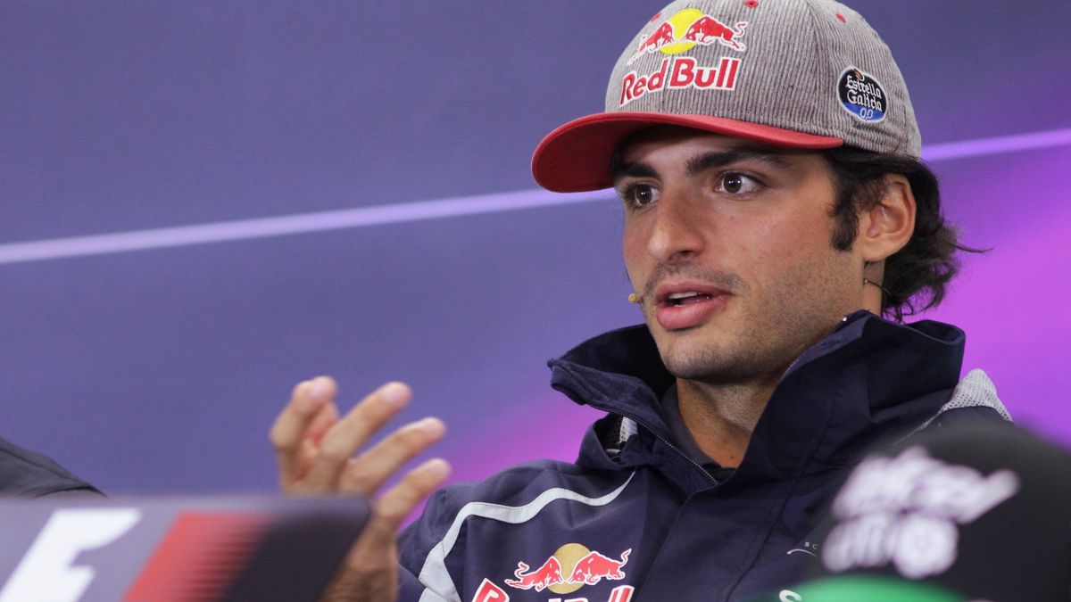 Carlos Sainz, también en la lista de Mercedes: ¿le dejaría marchar Red Bull?