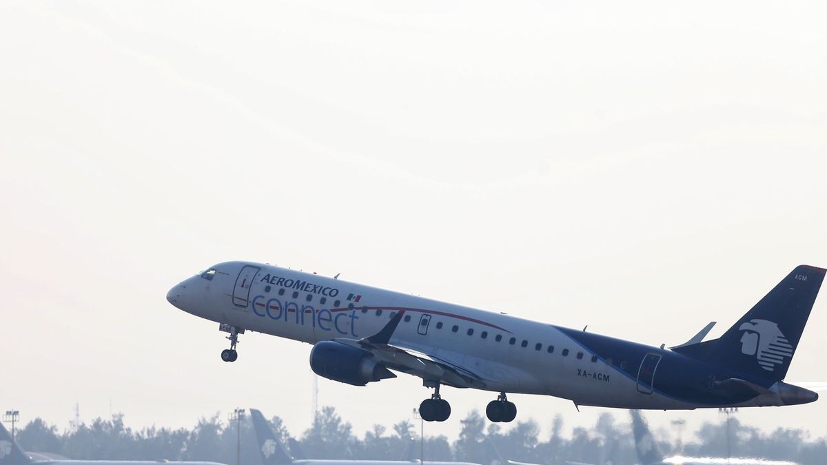 Localizado el avión desaparecido en Siberia con 17 ocupantes