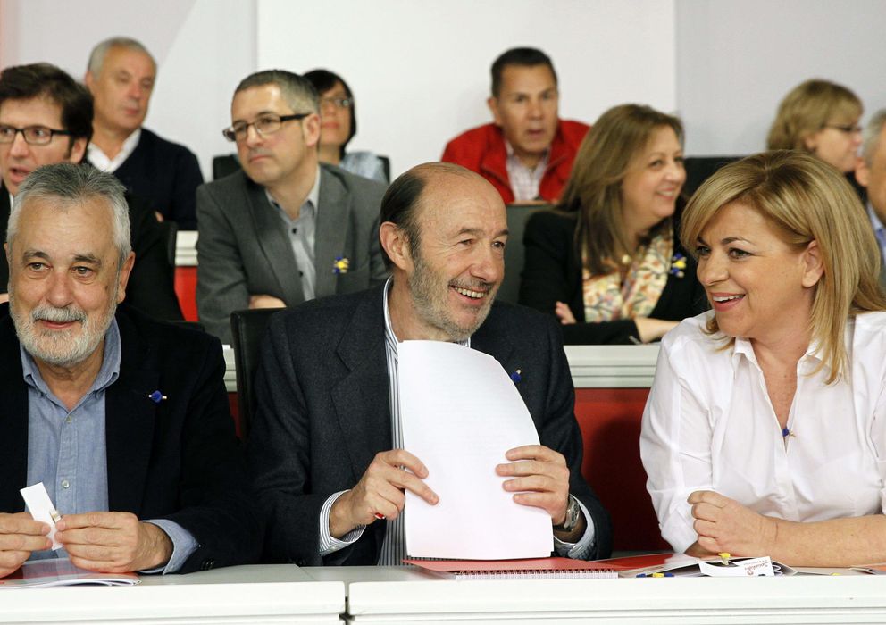 Foto: Griñán, Rubalcaba y Valenciano en el Comité Federal. (Efe)