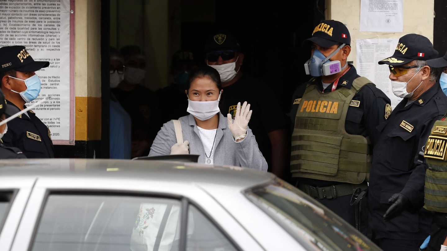 Keiko Fujimori a su salida del penal Santa Mónica (EFE)