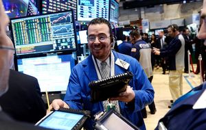 Wall Street rebaja el ritmo... pero no para: los índices siguen el ascenso