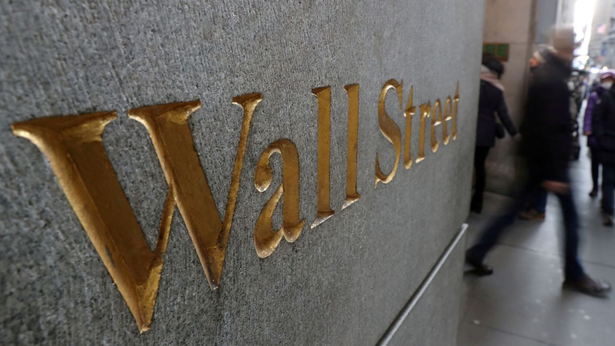 Wall Street anota otro triple récord y el Dow Jones supera los 36.000 puntos