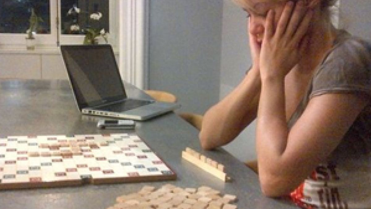 Gerard Piqué bromea sobre las dotes de Shakira jugando al Scrabble