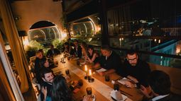 Vanitatis da el pistoletazo de salida a la Mercedes-Benz Fashion Week Madrid con una cena que reúne a los grandes nombres de la moda española