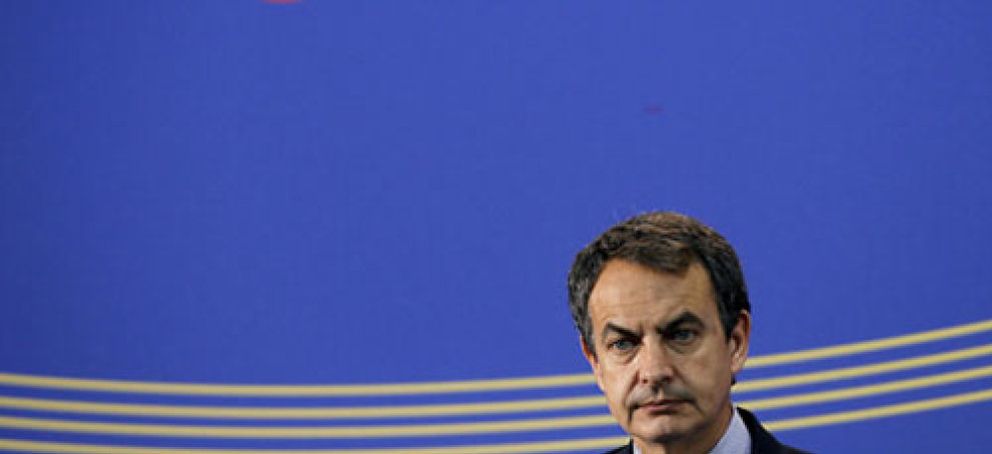 Foto: Zapatero anuncia que subirá los impuestos, pero sólo a las "rentas más altas"