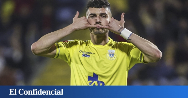 El deportista a seguir | El máximo goleador español es un exculé que ya hace historia en Portugal