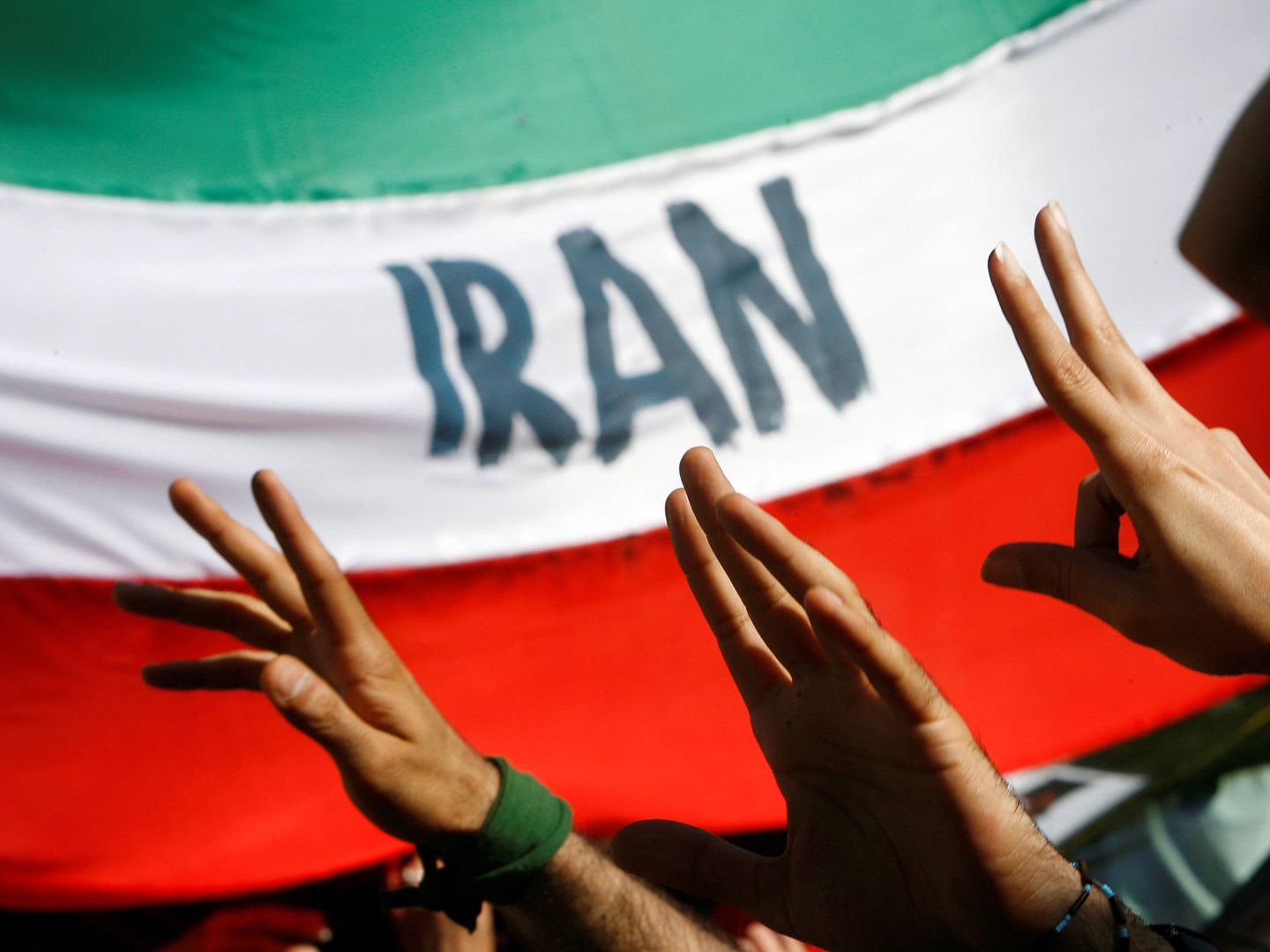 Estudiantes iraníes de intercambio en Italia protestan en Roma durante el Movimiento Verde de 2009. (Reuters)