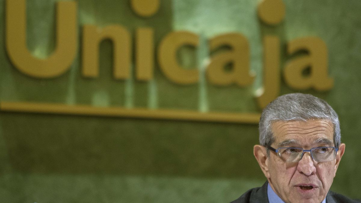 La Audiencia confirma la imputación de Medel, presidente de Unicaja, en el caso ERE