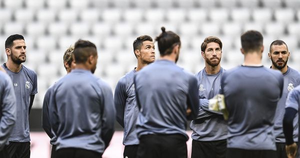 Foto: Los jugadores del Real Madrid, durante su último entrenamiento en el Allianz Arena. (EFE)