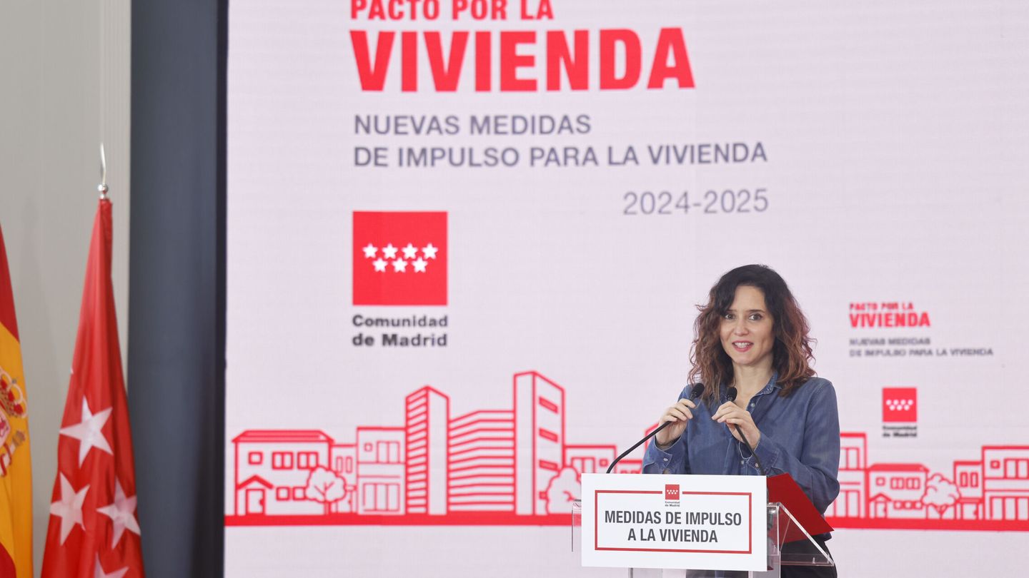 La presidenta madrileña, Isabel Díaz Ayuso, en la presentación del plan 'de choque' para construir vivienda asequible. (EFE)