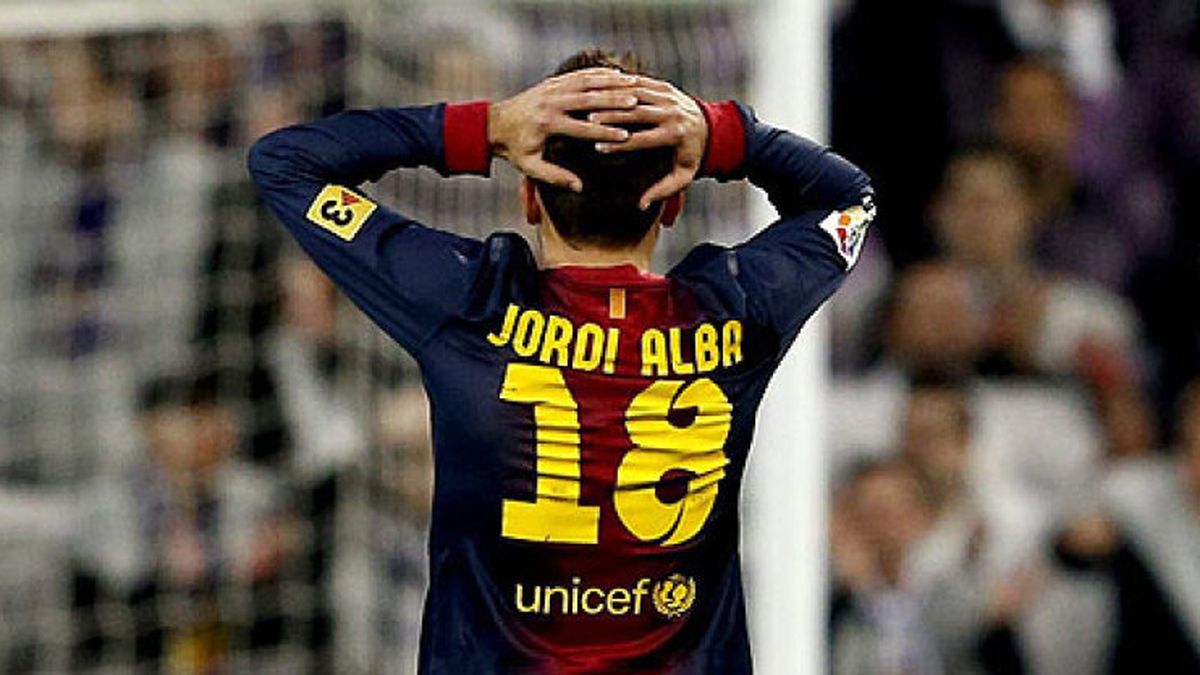 Jordi Alba desmiente a Callejón: "Al parecer lo que hizo Messi sólo lo vio él"