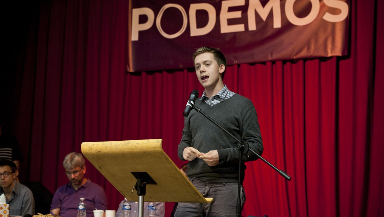 Foto: Owen Jones durante el "Debate internacional Podemos", en Londres, el pasado octubre. 