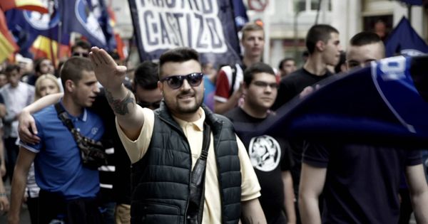 Foto: El resurgimiento del fascismo en España, uno de los reportajes de 'Sin filtros'.