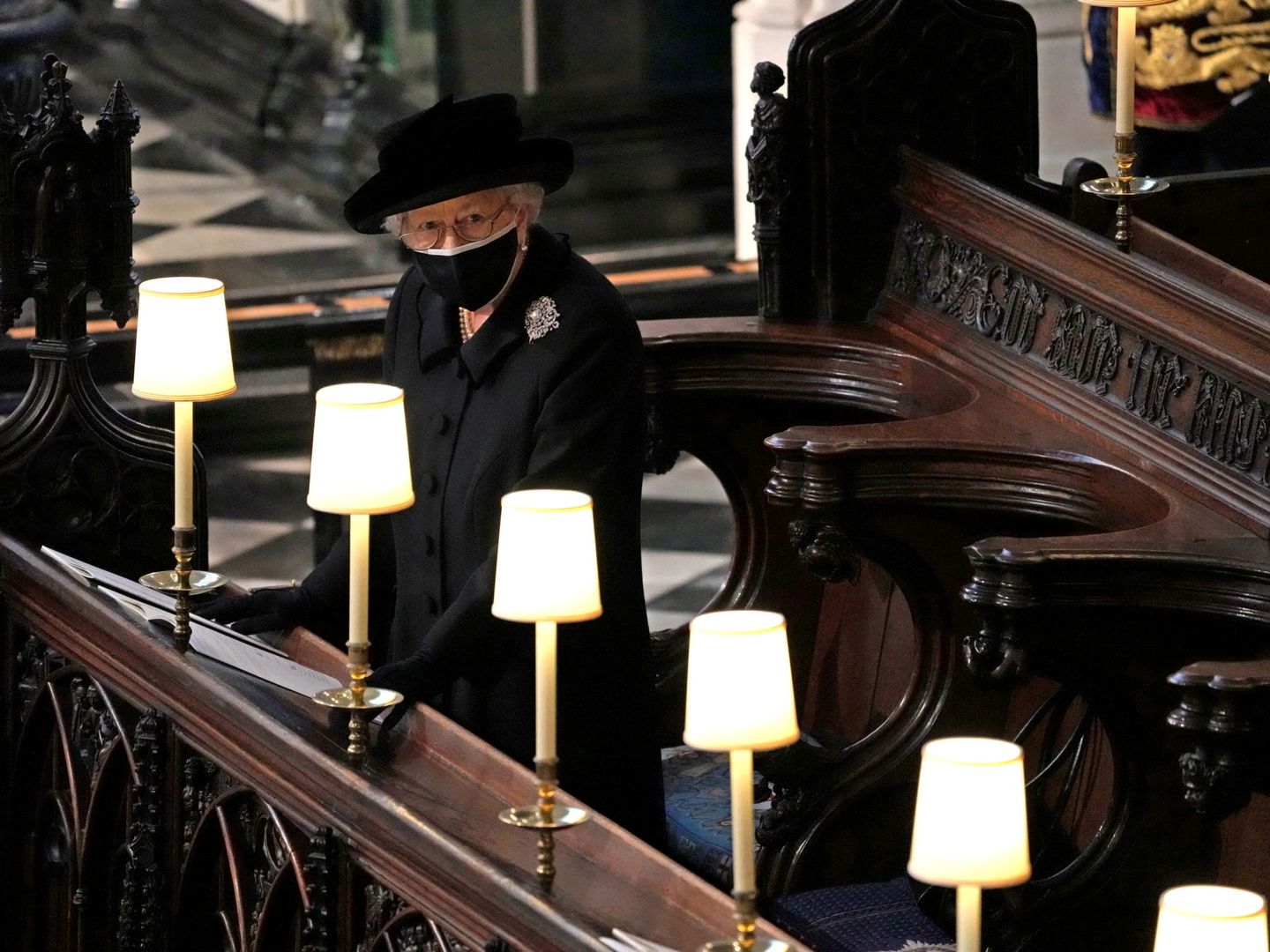 La reina Isabel, en el funeral del duque de Edimburgo. (Reuters)