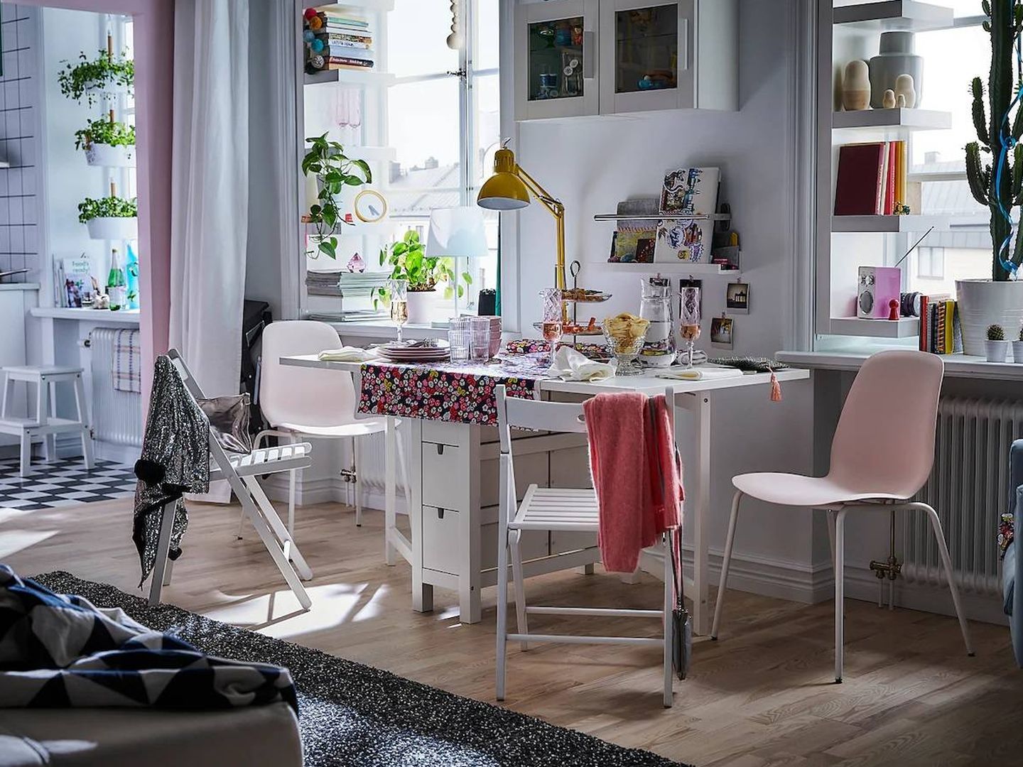 La mesa de Ikea perfecta para espacios pequeños. (Cortesía)