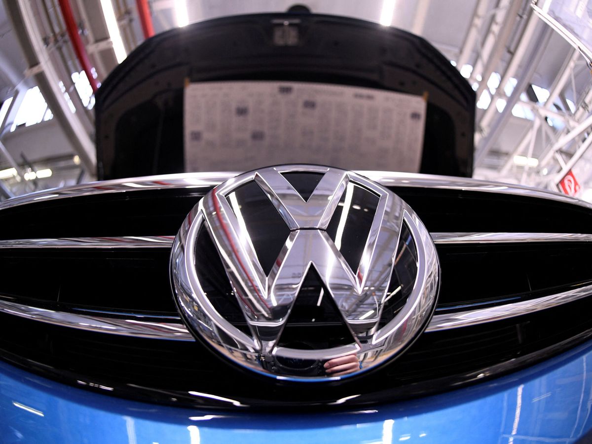 Foto: Logo de Volkswagen. (Reuters/Fabian Bimmer)