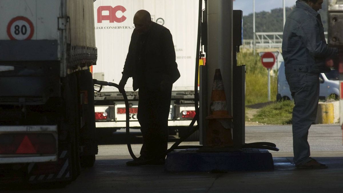 Caídas en la gasolina y el diésel: el precio del combustible se abarata hasta un 0,15%
