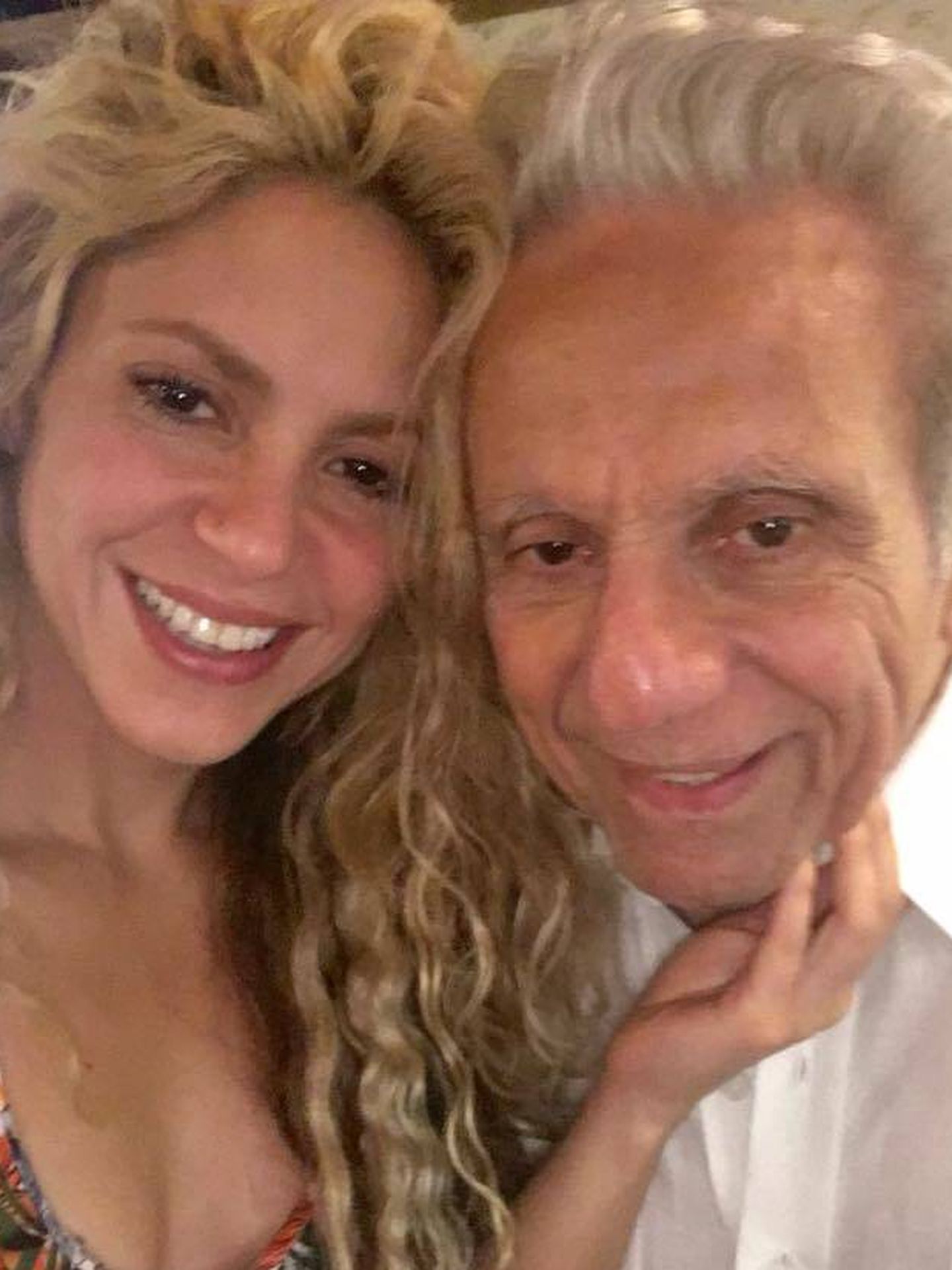 Shakira con su padre, William Mebarak, hace un año. (Facebook)