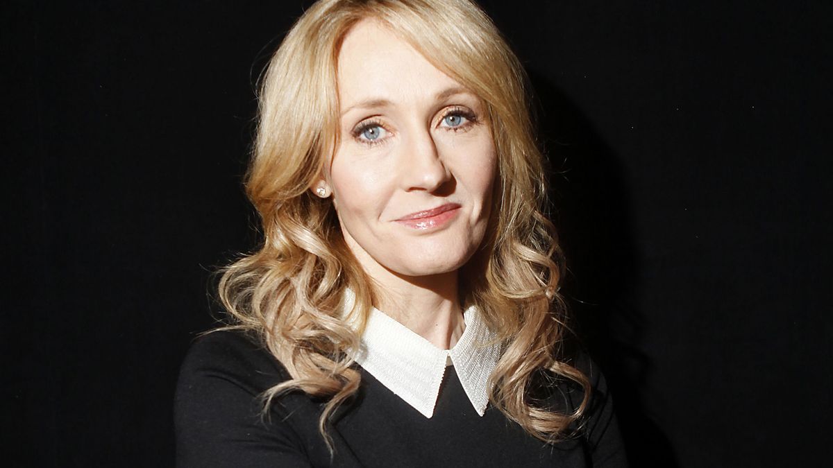 J.K Rowling no olvida a Harry Potter