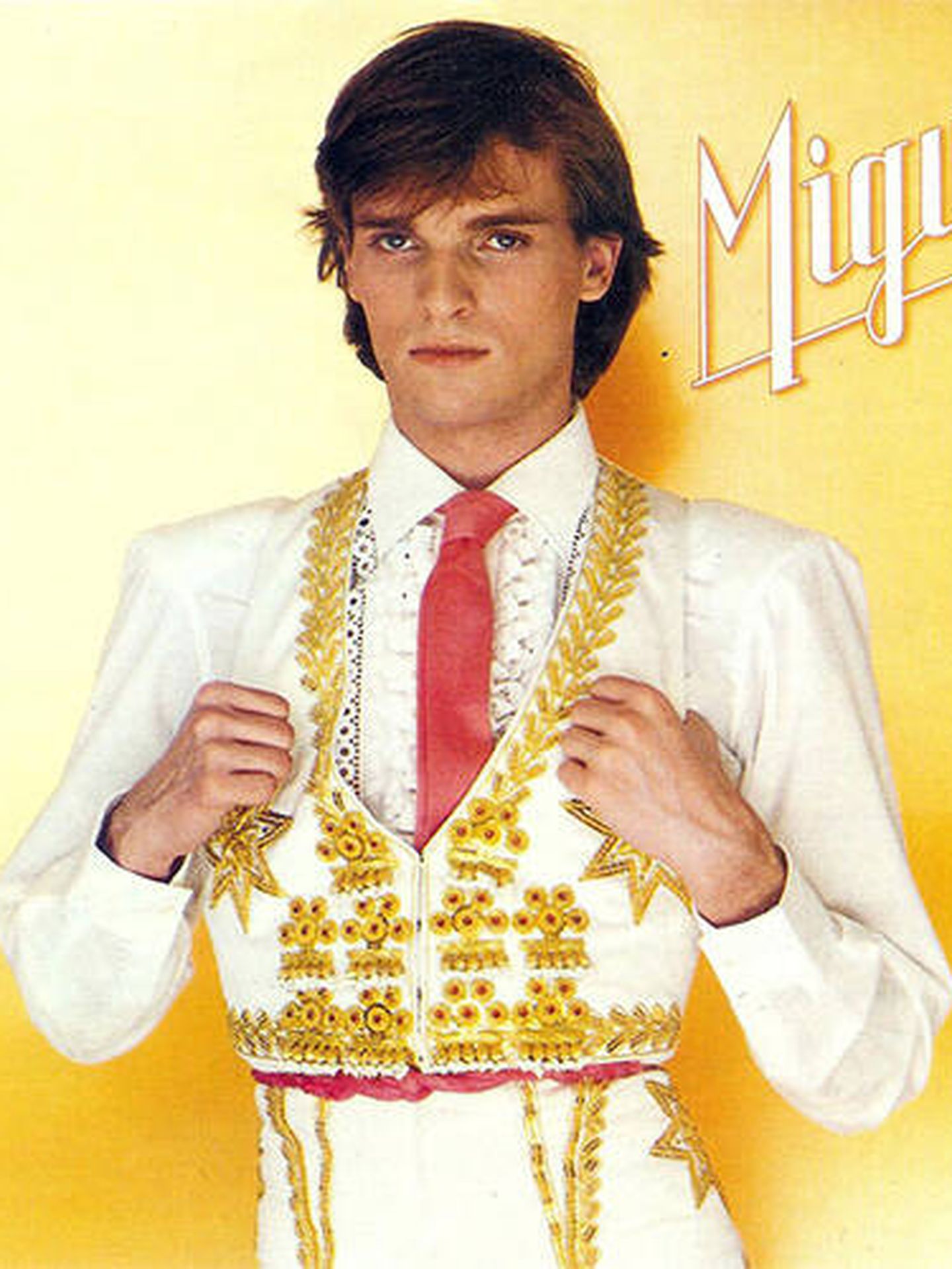 Miguel Bosé, en la portada de su disco 'Miguel'. (Cortesía)
