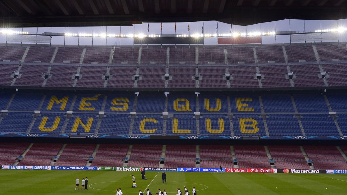 "Del Camp Nou al mundo": los soberanistas venden la consulta en la Champions