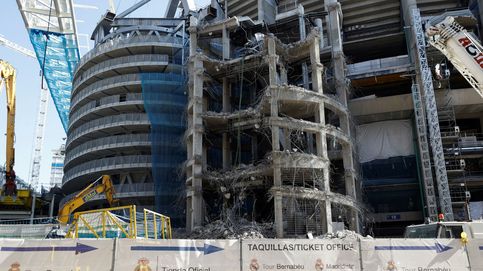 Roban con un alunizaje la tienda del Real Madrid en el Santiago Bernabéu