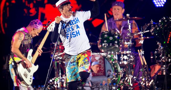 Foto: Los Red Hot Chili Peppers en una actuación en 2016. (Reuters)