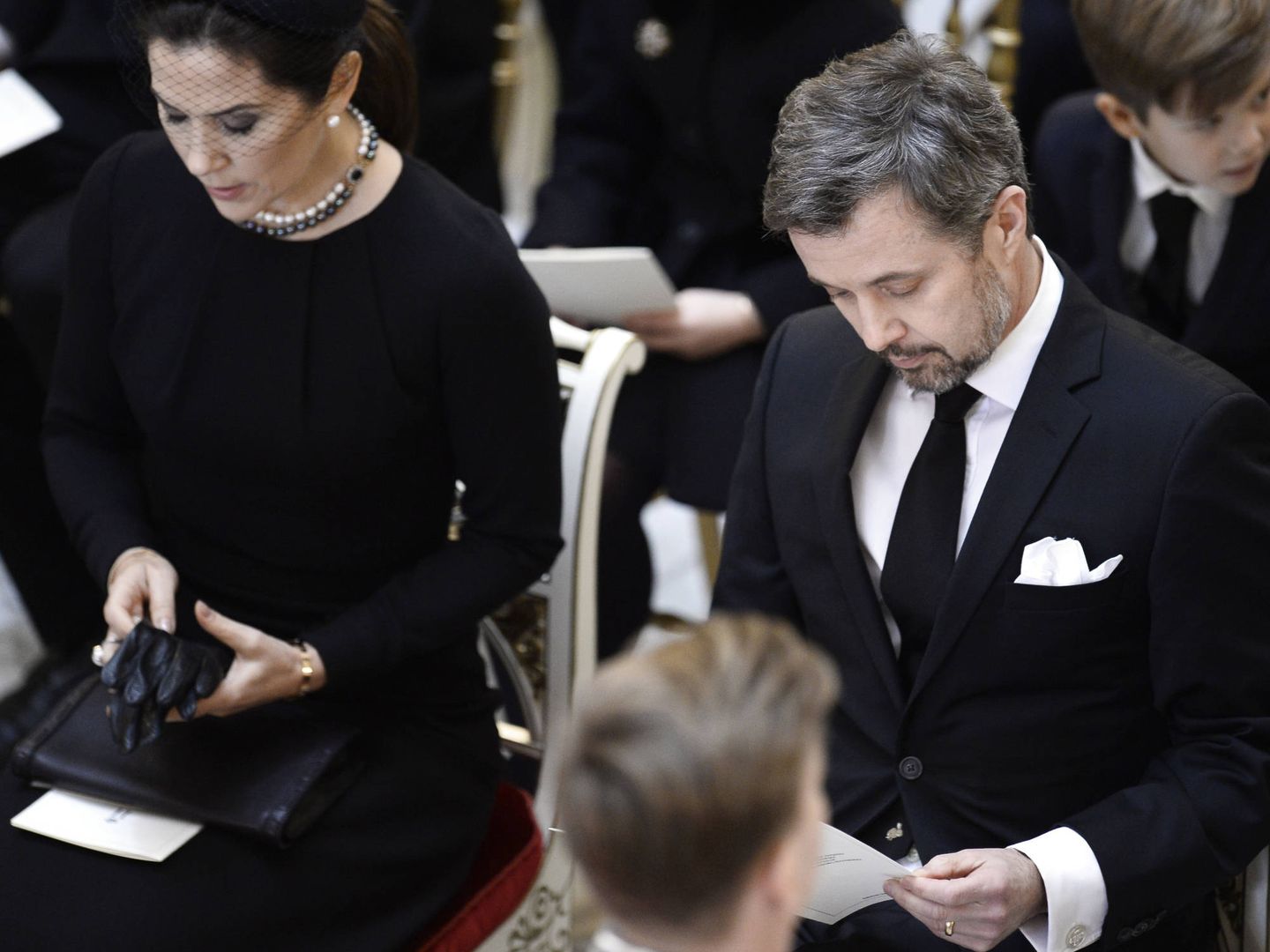  Federico y Mary, el pasado febrero en el funeral por el príncipe Henrik, marido de la reina. (Gtres).