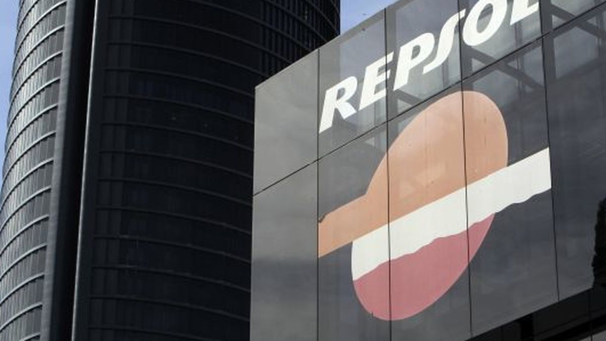 Pemex pone a la venta un 7,8% de Repsol mediante una colocación acelerada