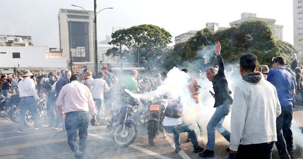 Foto: Disturbios en las calles de Caracas, Venezuela. (Reuters)