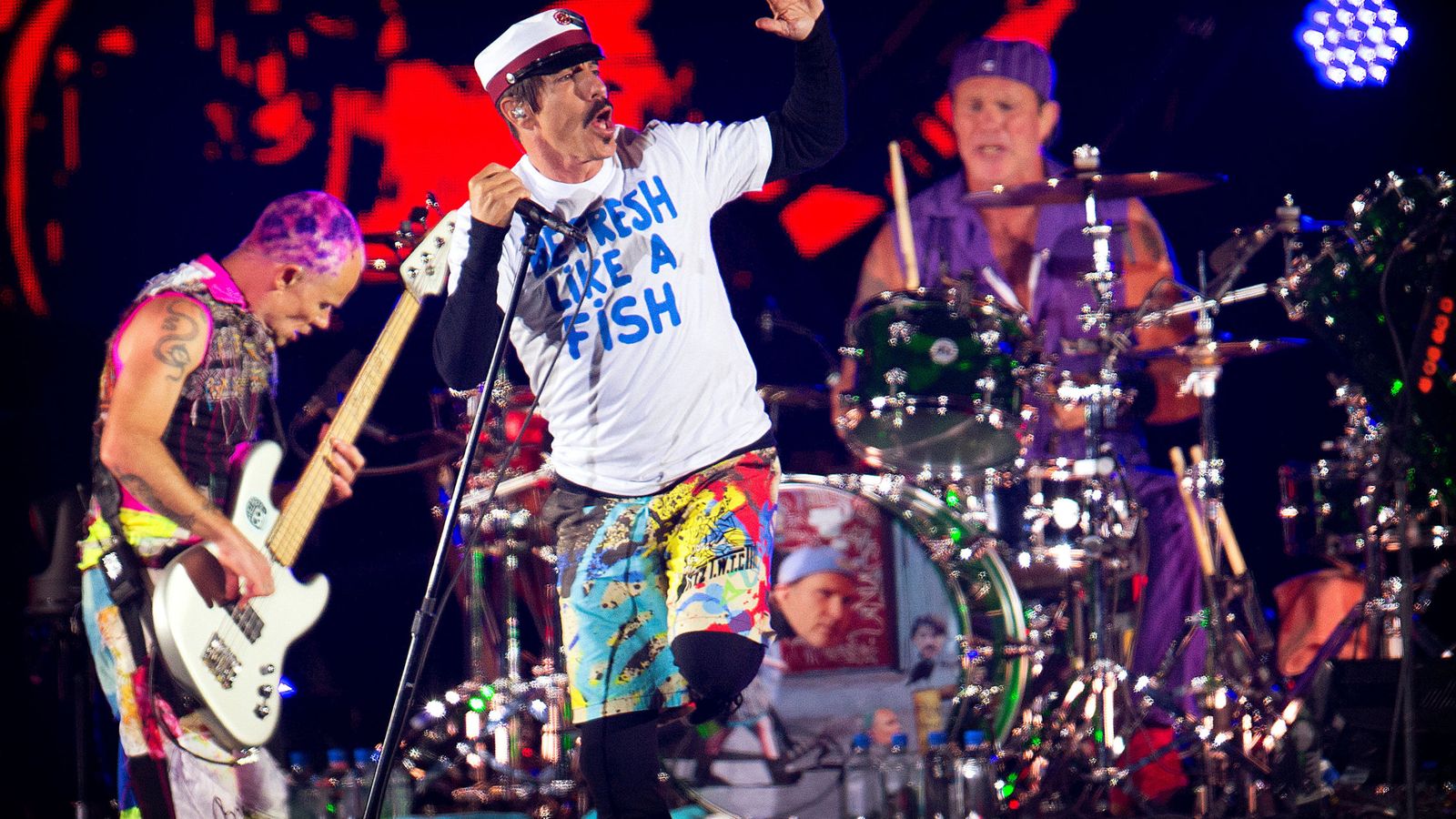 Foto: Red Hot Chili Peppers actúan en el Roskilde Festival de Dinamarca el pasado junio