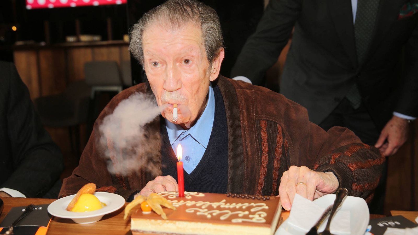 Foto: Celebracion el 81 cumpleaños del poeta Manuel Alcántara.(Fundación Manuel Alcántara).