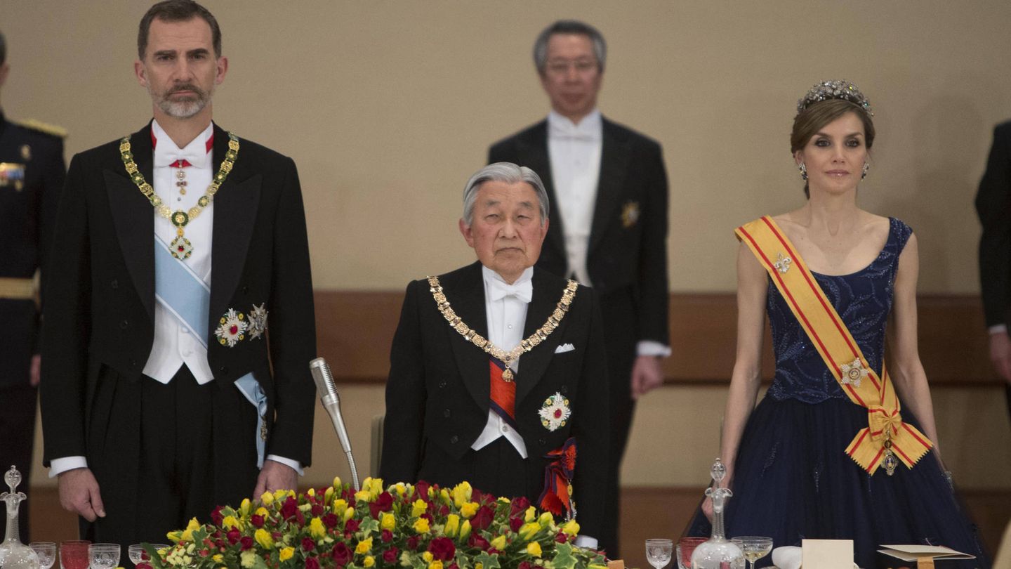  Akihito con el Toisón de Oro. (Gtres)