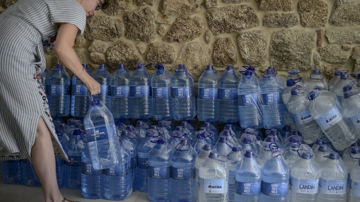 Esta localidad de Ourense inicia el reparto de agua ante la sequía: "La situación está mal"