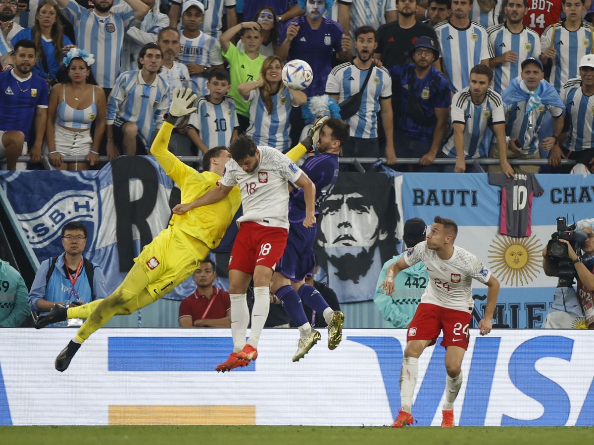 Foto: Imagen del penalti. (EFE/Alberto Estévez)