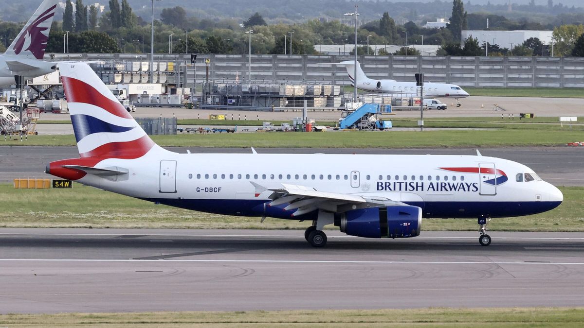 No iba dormida: una mujer hace un vuelo entre Inglaterra y Francia tras haber muerto