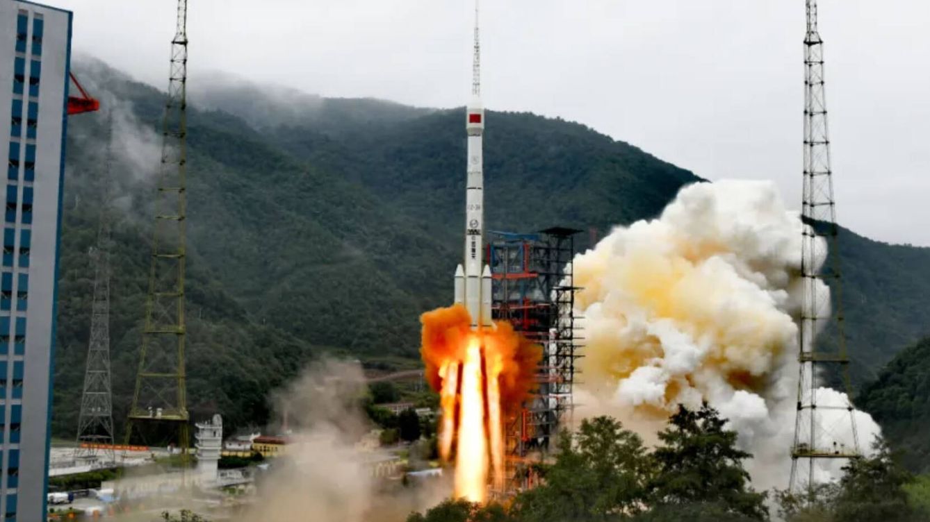 Foto: Lanzamiento de la nueva nave espacial secreta china 