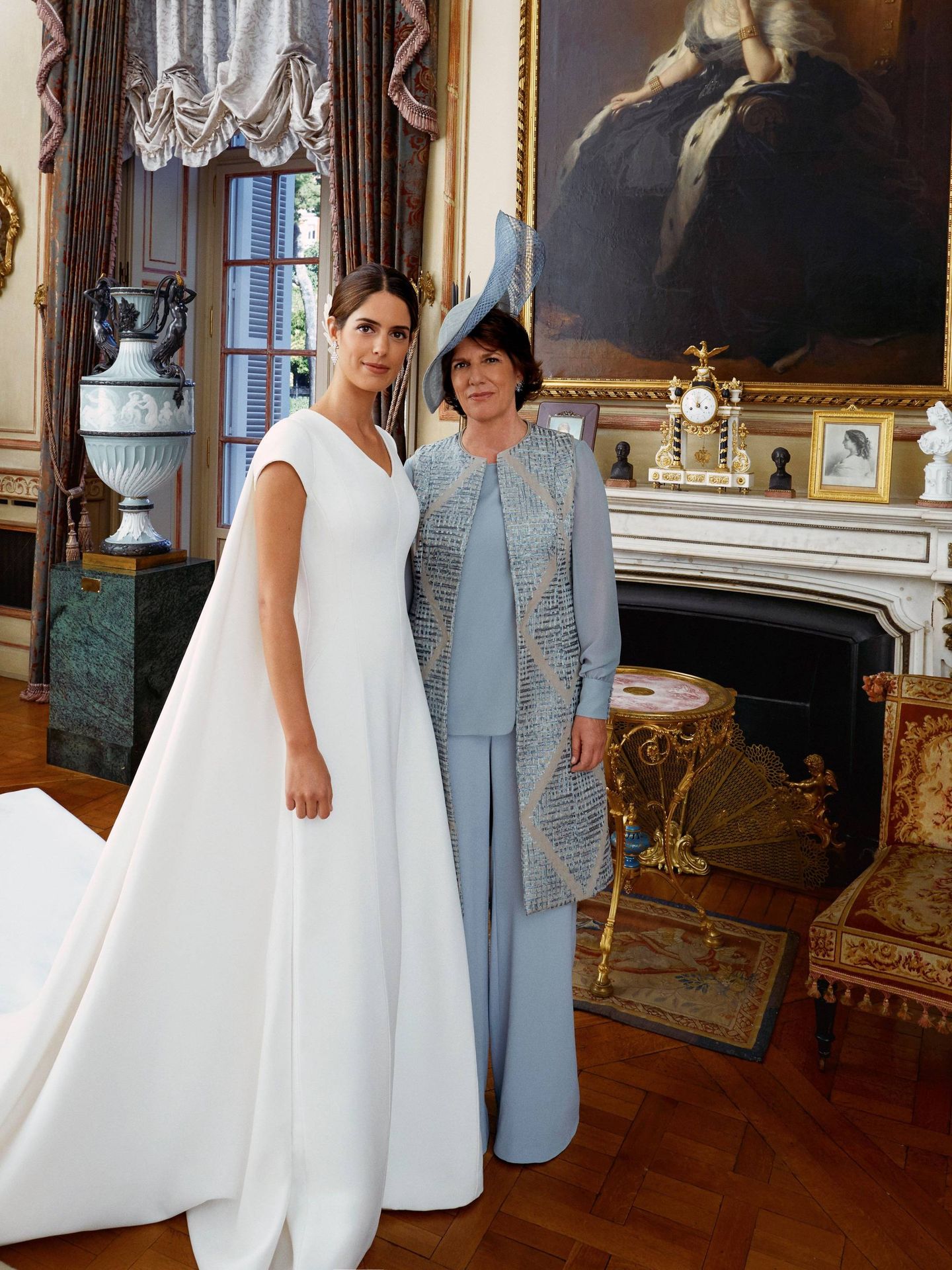 Sofía Palazuelo y su madre, Sofía Barroso, el día de su boda. (Getty)
