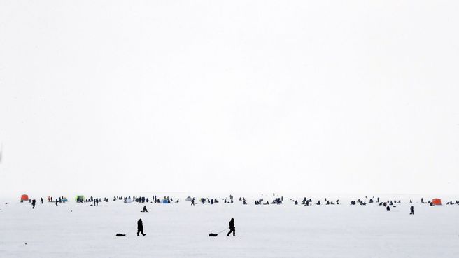 Foto de Pesca en el hielo en San Petersburgo