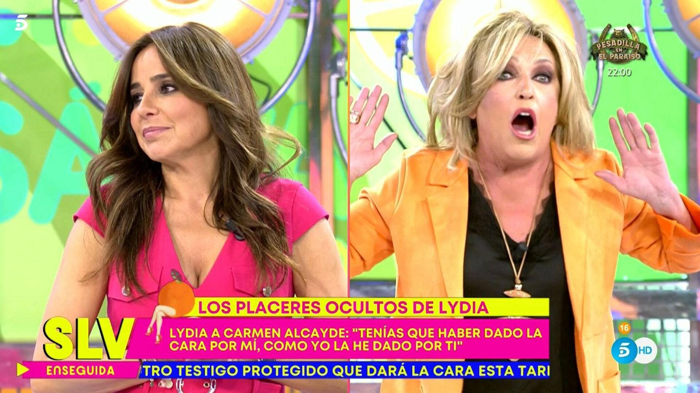 Carmen Alcayde y Lydia Lozano, en 'Sálvame'. (Telecinco)