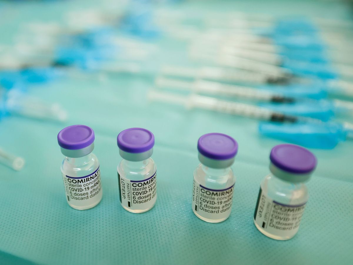 Foto: Dosis de la vacuna de coronavirus. (Reuters) 