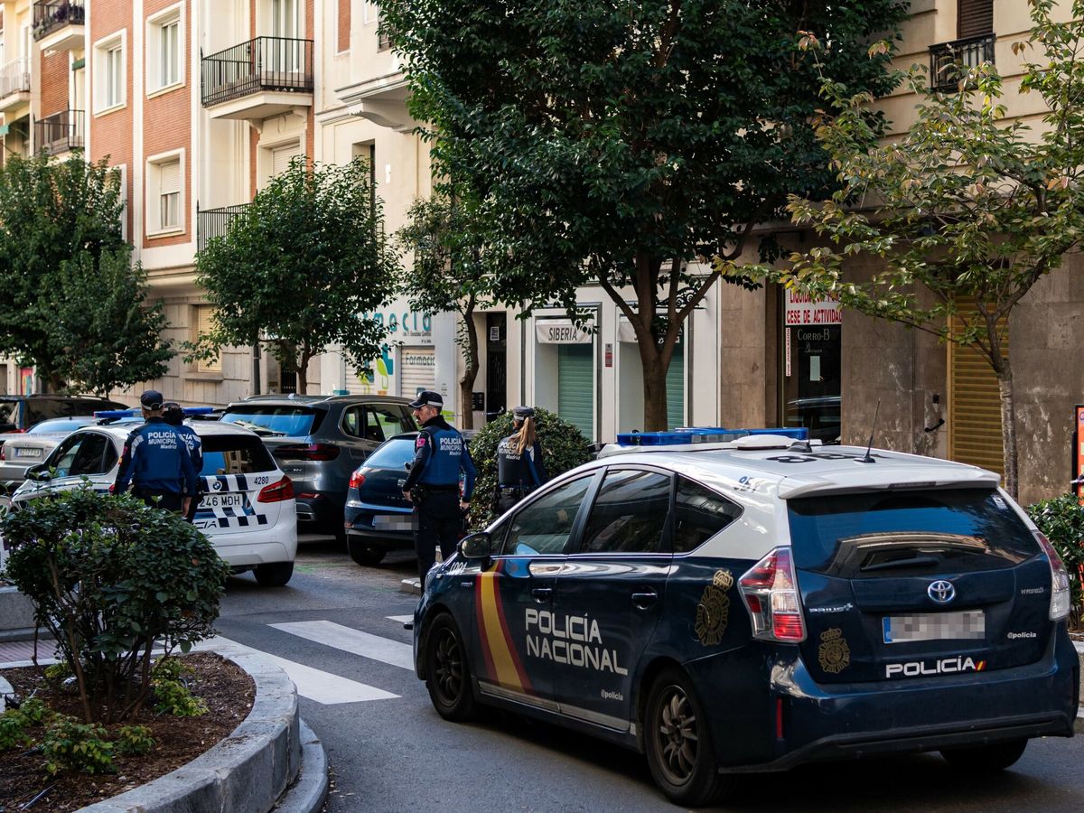 Foto: Un coche de la Policía Nacional en una imagen de archivo. (Europa Press/Diego Radamés)