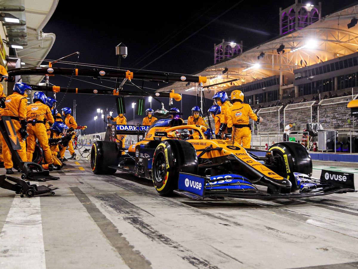 Foto: Carlos Sainz remontó de nuevo hasta el quinto puesto, con una última parada que le impidió atacar a Norris. (McLaren)