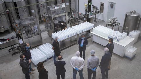 De fabricar vodka de leche a exportar hidrogel alcohólico por medio mundo