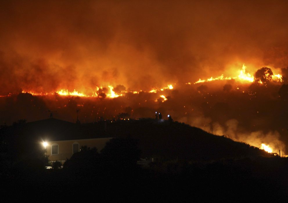 Foto: Incendio forestal declarado entre Almorox y Madrid  el pasado mes de julio (Efe)
