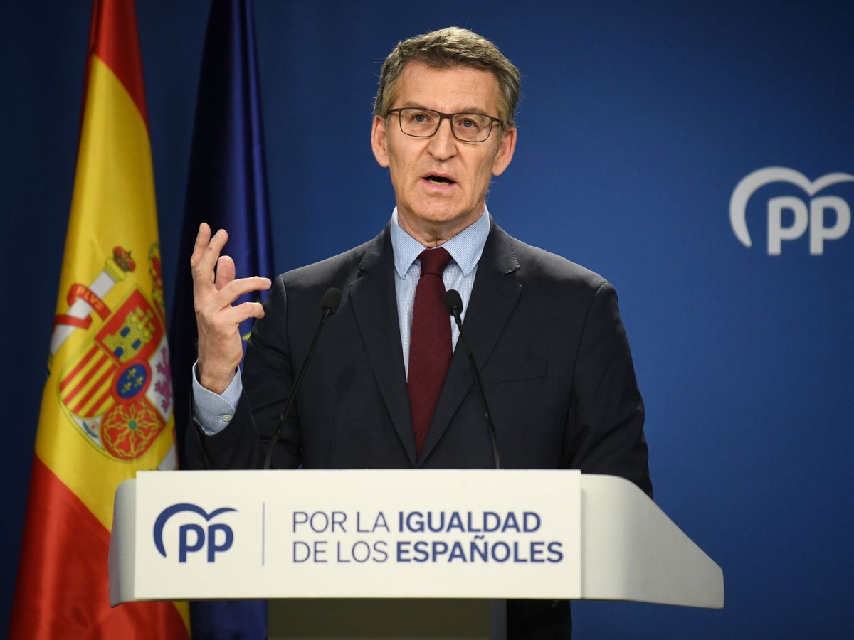 Foto: Alberto Núñez Feijóo ha comparecido tras la carta de Pedro Sánchez. (Europa Press/Fernando Sánchez)