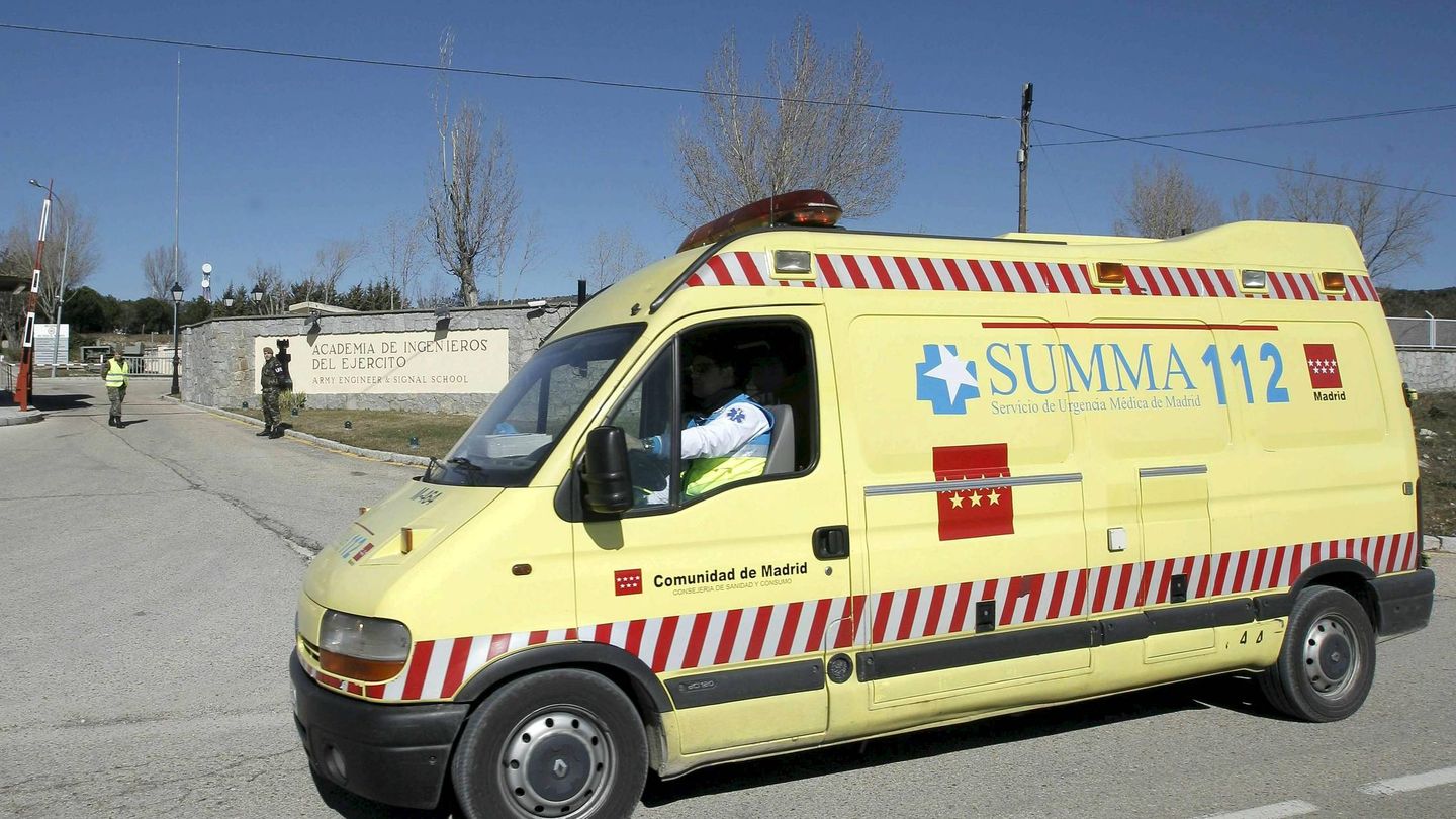 Un ambulancia del Summa 112. (EFE)