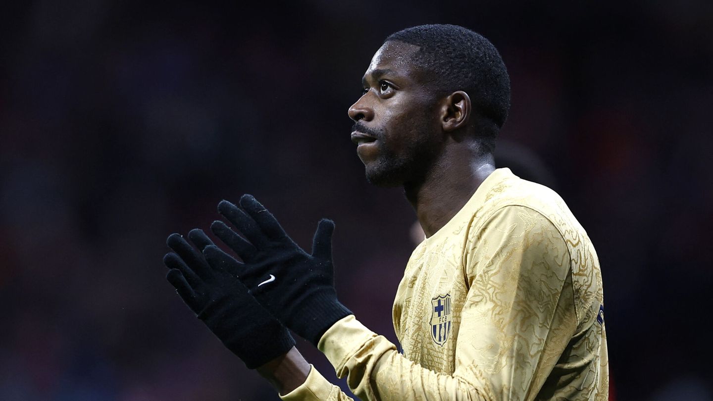 Ousmane Dembélé estrelló la pelota en el palo. (Reuters/Juan Medina)